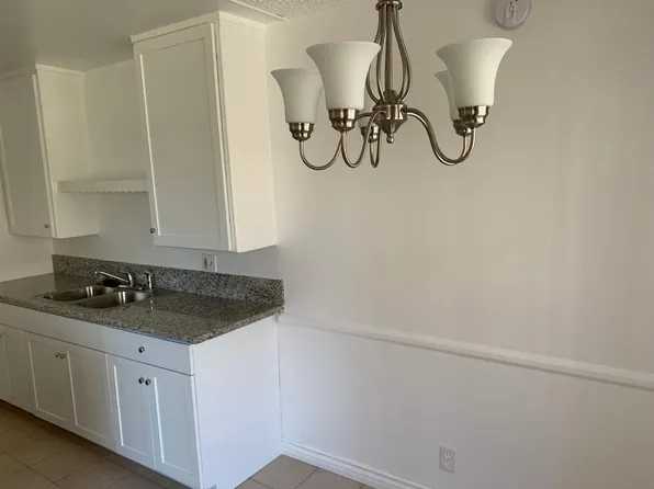 4023 W 141st St APT 2, Hawthorne, CA 90250