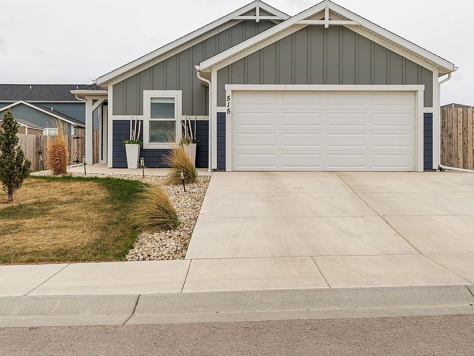 1st image of 515 Aaron Ct