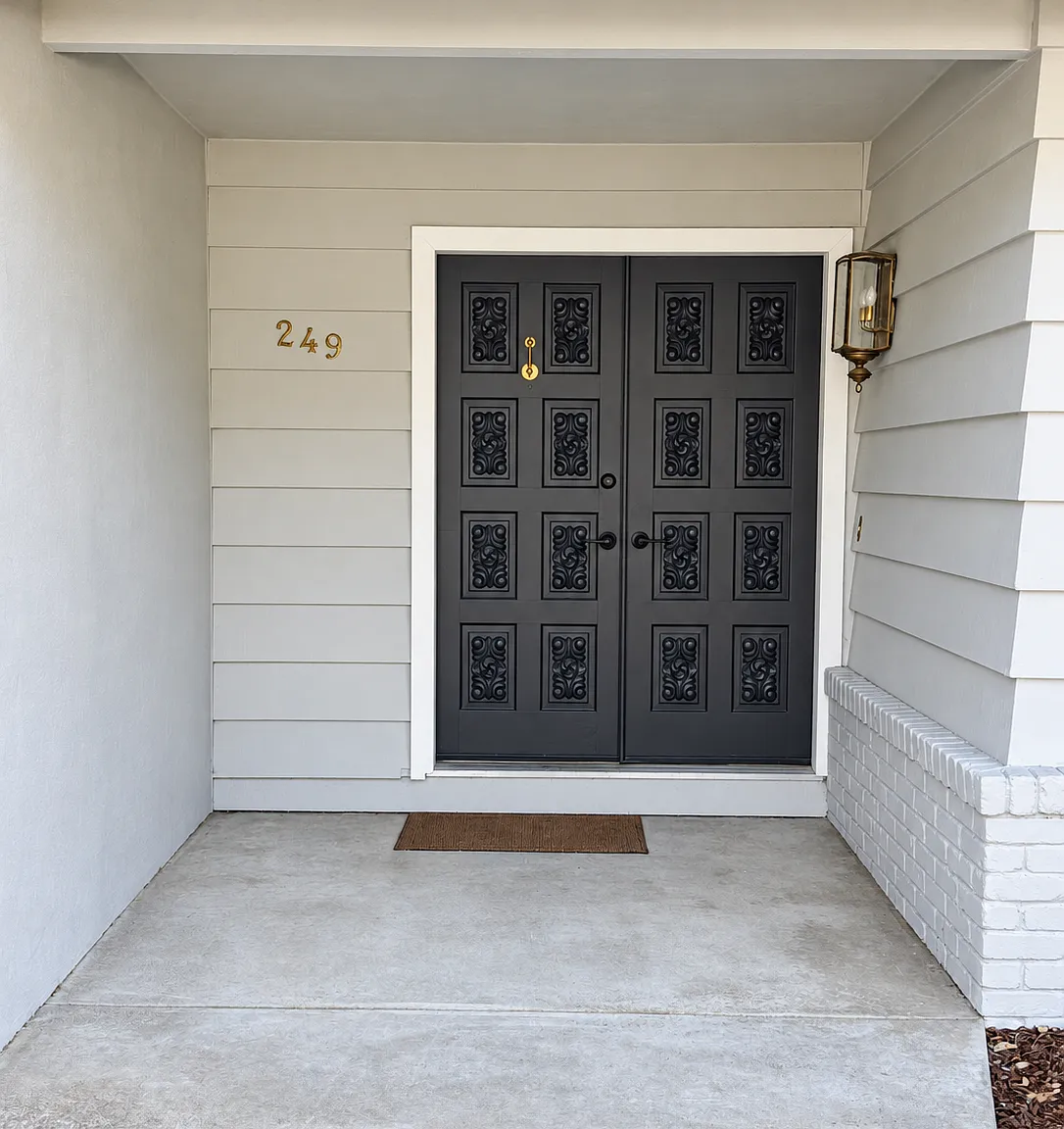 3 bed, 2.5 bath, 2300 sqft, $7,800 — Photo 3