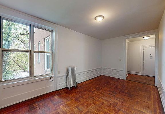 2nd image of 68 Cabrini Blvd APT 23