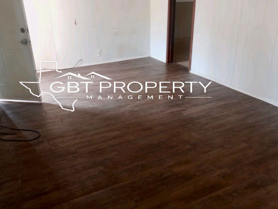 306 Campbell Ave, Jourdanton, TX 78026 Zillow