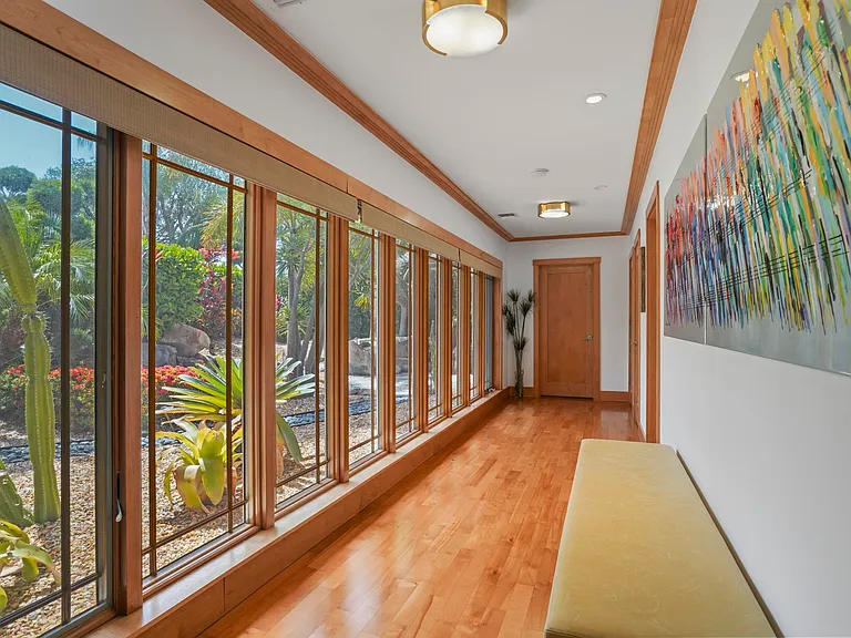 90 Lighthouse Dr — Photo 14