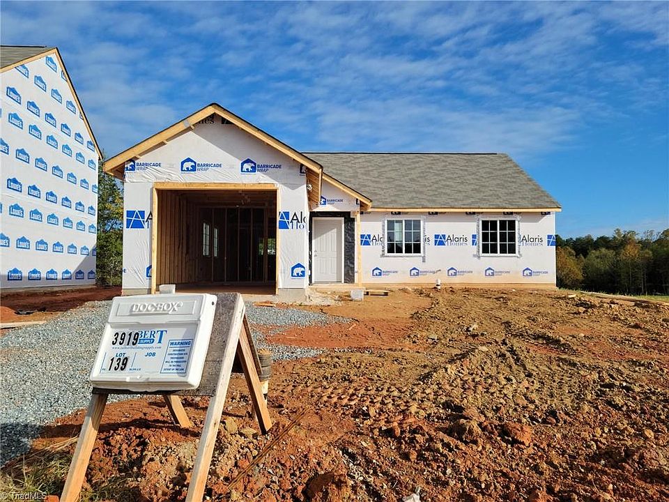 1st image of 3919 Bissett Way