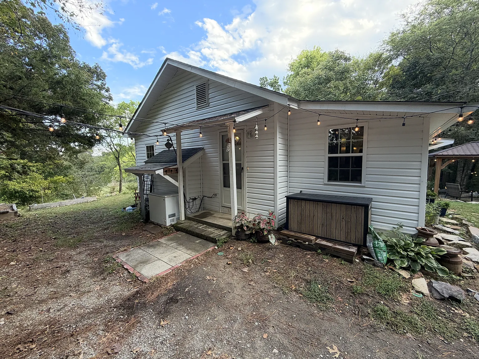2 bed, 940 sqft, $1,200 — Photo 3