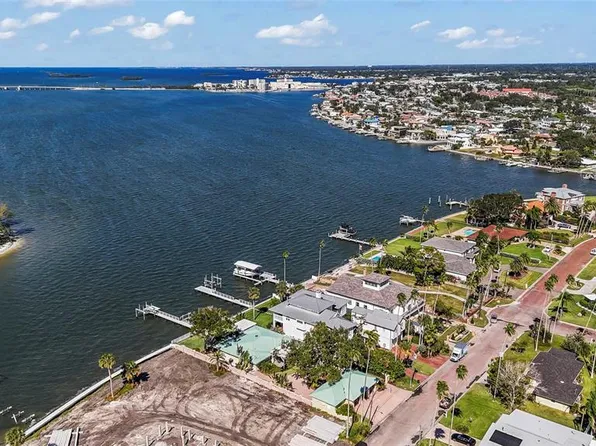 115 Buena Vista Dr S, Dunedin, FL 34698