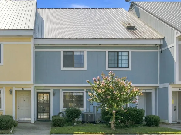1204 Pinegrove Dr. Apt D, Myrtle Beach, SC 29579
