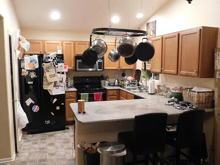 2425 Lexus Dr — Photo 9