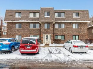1454 Carol Ct APT 2B, Palatine, IL 60074