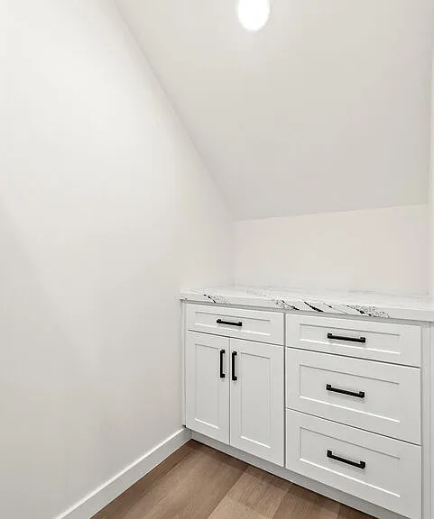 1305 Lucile Ave #1 — Photo 11