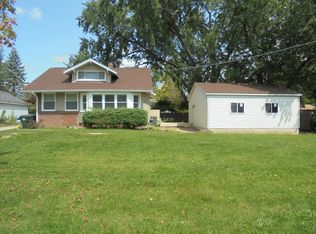 920 N River Rd, McHenry, IL 60051