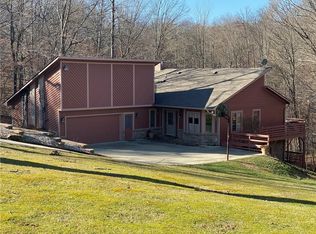 8380 S Forest Ct, Trafalgar, IN 46181