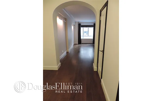 Rented by Douglas Elliman | media 32