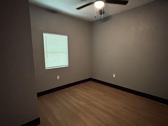4th image of 7921 Way St #B