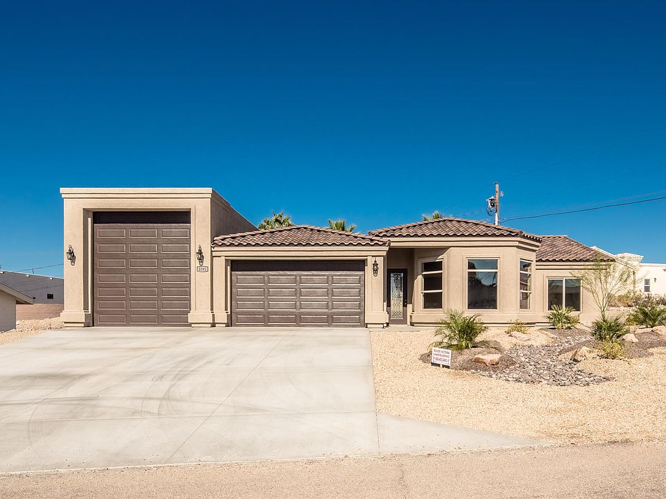 1st image of 2391 Shorewood Dr