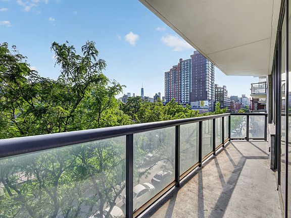 2nd image of 250 E Houston St #4C