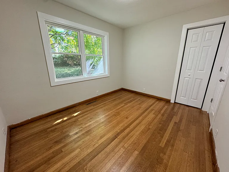 928 Meadow Dr — Photo 23