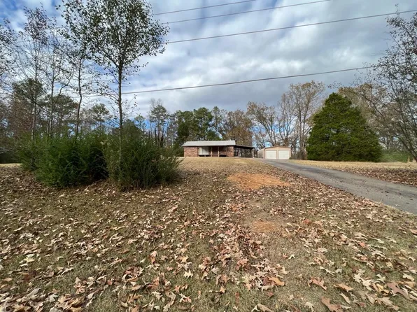3547-22 State Hwy S, Michie, TN 38357