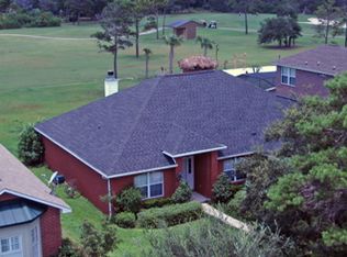 2721 Creeks Edge Ln, Navarre, FL 32566