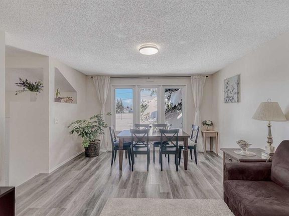 3rd image of 112 Edgedale Way SW