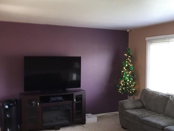 3rd image of 3666 Brookview Ct