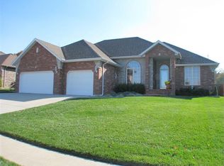 3708 W Blakey St, Springfield, MO 65810