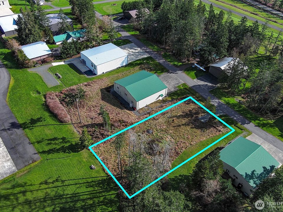 1st image of 121 Cessna Avenue