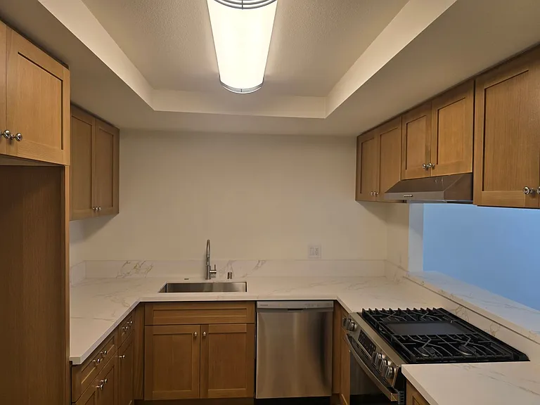 18651 Libra Cir — Photo 20