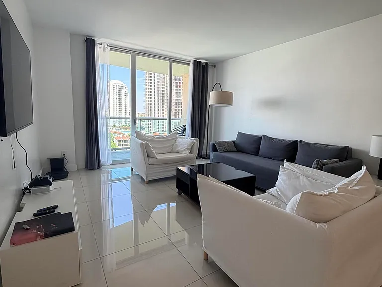 19390 Collins Ave #1103 — Photo 15
