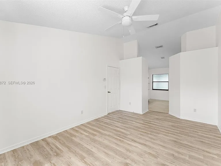 3561 SW Carmody St — Photo 15