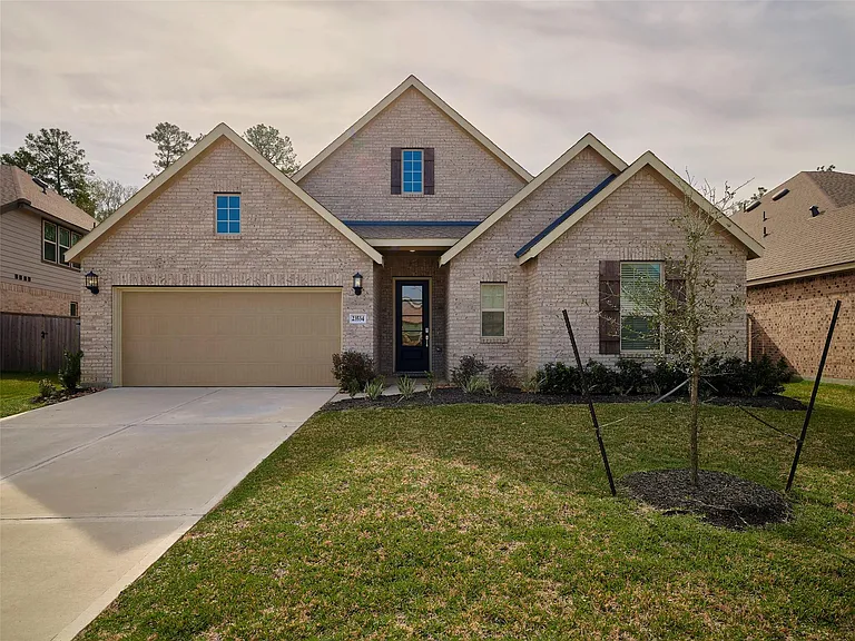 23534 Terreti Brook Dr — Photo 1