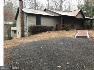 535 Northwood Cir, Cross Junction, VA 22625