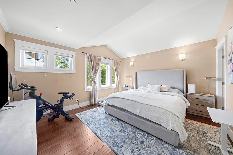 Thumbnail 13