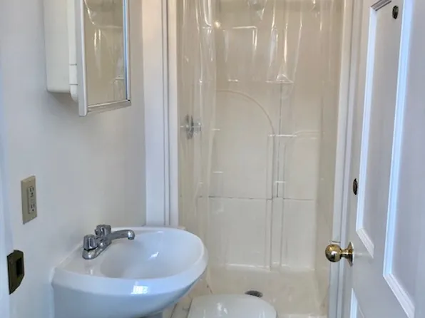 1061 Beacon St, Brookline, MA