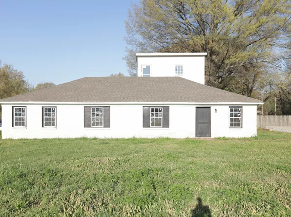 3273 Steele St, Memphis, TN 38127