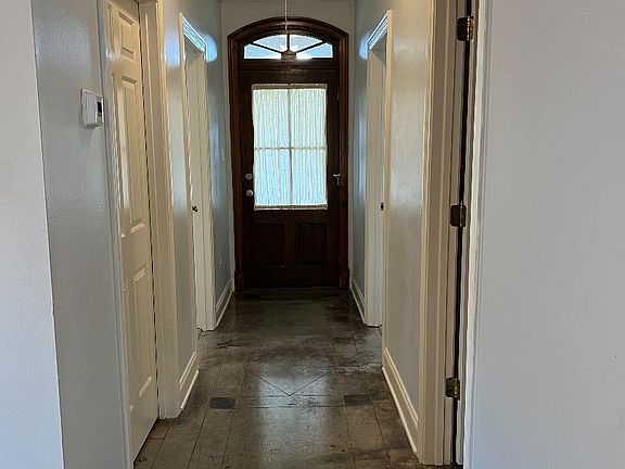 Entrance Hall Way