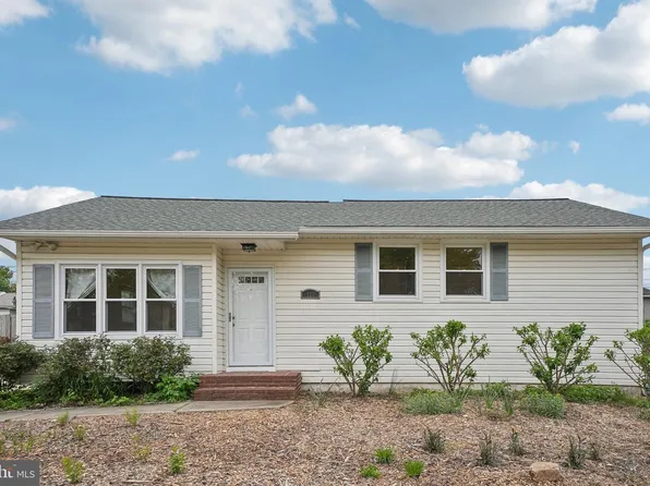 120 E Rutherford Dr, Newark, DE 19713