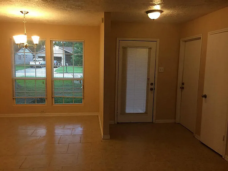 16826 Rippling Mill Dr — Photo 3