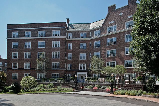 1st image of 6 Midland Gdns APT 1E