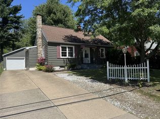 230 E Gore Rd, Erie, PA 16509