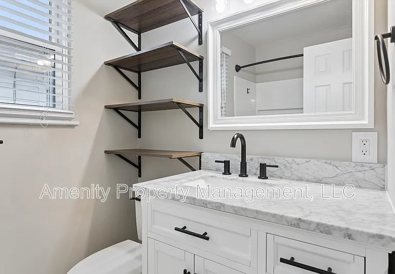 1214 Bethel Ave — Photo 11