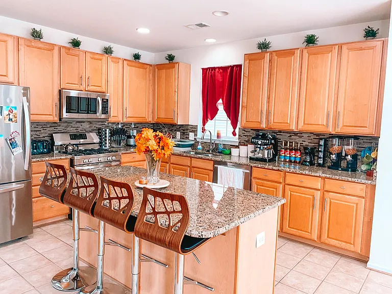 4219 Sonia Ct — Photo 3