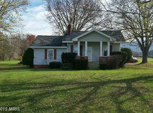 10049 Mishalany Dr, Grottoes, VA 24441