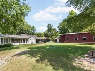 2448 Hickory Valley Rd, Chattanooga, TN 37421