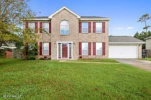 1st image of 7 Pine Lake Ct
