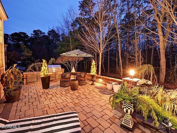 5th image of 38 Park Ridge Way