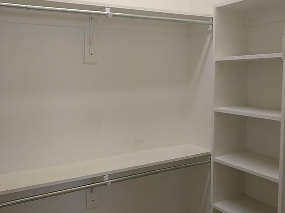 3rd image of 2025 Highland Forest Dr