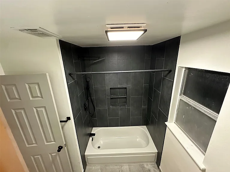 5910 Bent Tree Ct — Photo 20
