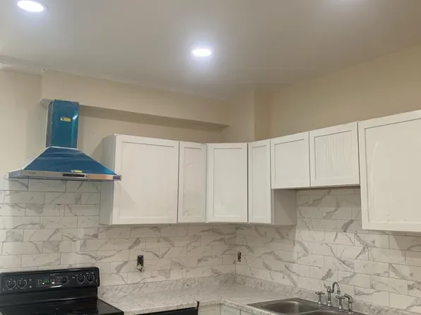 416 Spring St, Reading, PA 19601