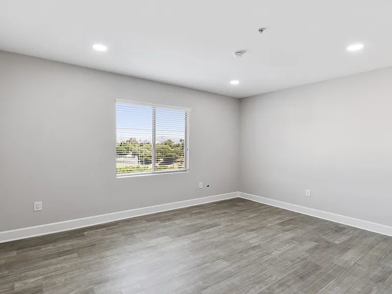 6221 W 3rd St #3-407 — Photo 9