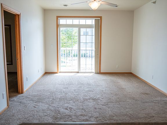 4th image of 4510 Twain Cir Unit 205